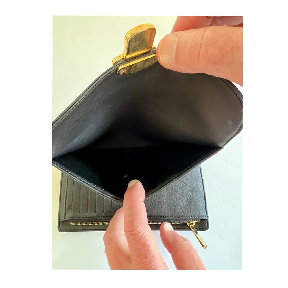 Louis Vuitton Mahina Amelia Leather Wallet - Picture 10 of 16